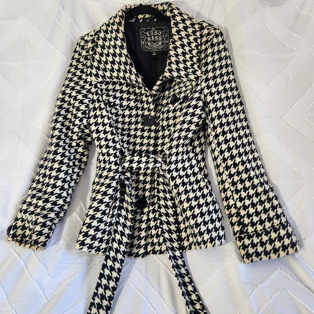First Kiss Black & White Houndstooth Medium Peacoat